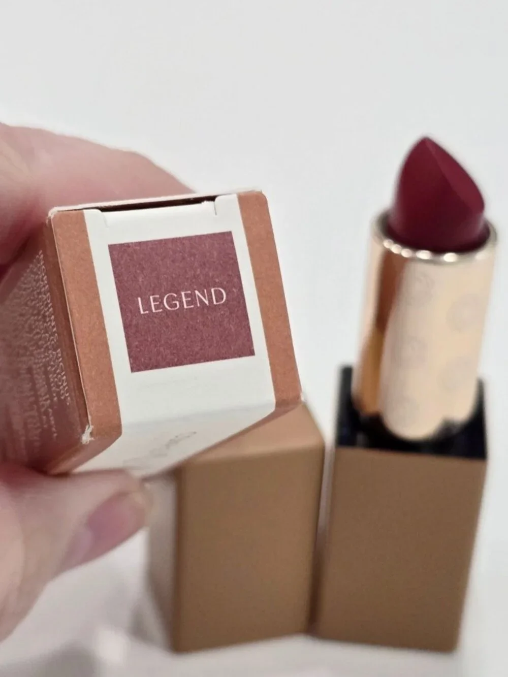 Complex Culture ✦ Pout Clout Lipstick Legend ✦ Rich Plumping Full-Coverage NWT